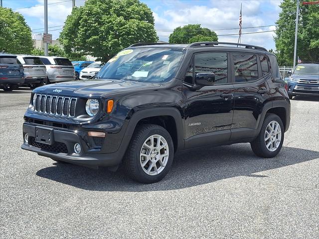 2021 Jeep Renegade Latitude 4x4 2021 Jeep Renegade Latitude 4x4
