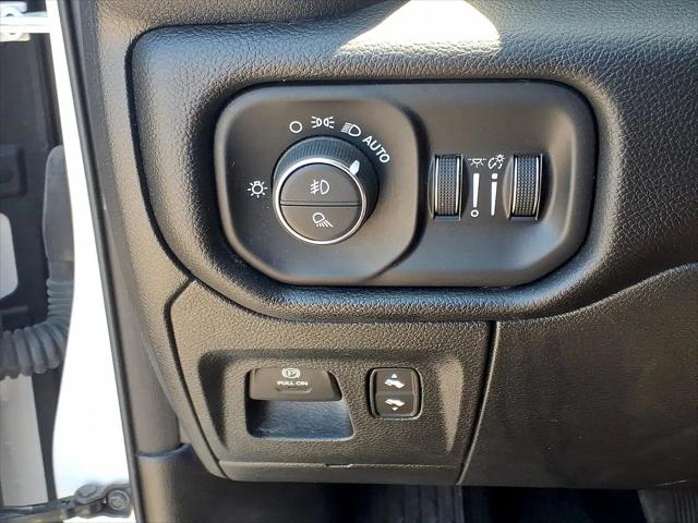 2025 Ram 1500 Laramie Crew Cab 4x4 57 Box