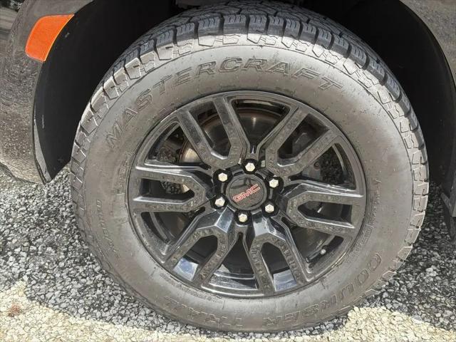 2021 GMC Yukon 4WD AT4