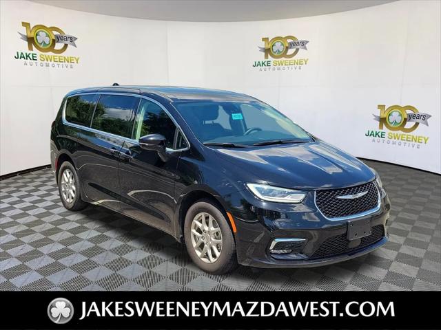 2024 Chrysler Pacifica Touring L for sale in Cincinnati, OH