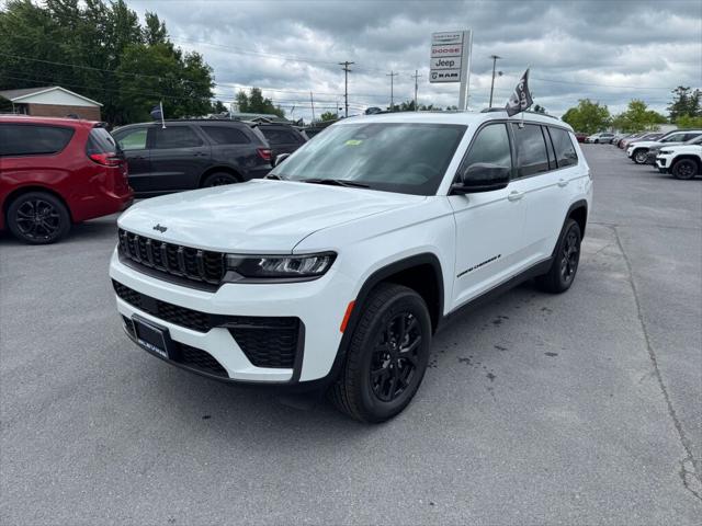 2026 Jeep Grand Cherokee L GRAND CHEROKEE L LAREDO ALTITUDE 4X4
