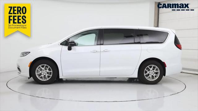 2024 Chrysler Pacifica Touring L for sale in Killeen, TX