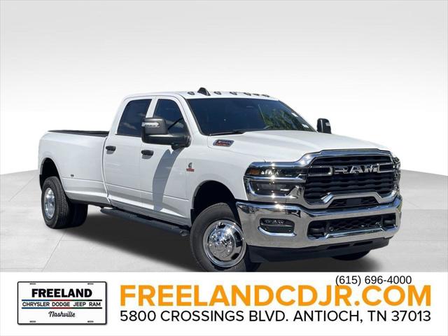 2026 RAM Ram 3500 RAM 3500 TRADESMAN CREW CAB 4X4 8 BOX