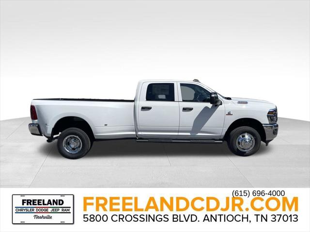 2026 RAM Ram 3500 RAM 3500 TRADESMAN CREW CAB 4X4 8 BOX