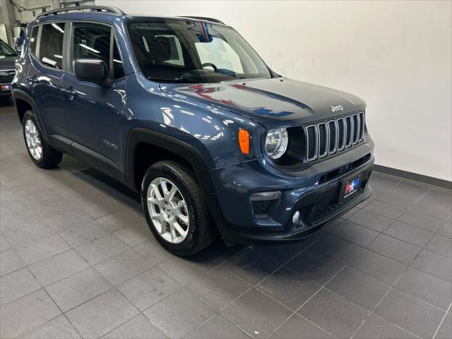 2023 Jeep Renegade Latitude 4x4 2023 Jeep Renegade Latitude 4x4