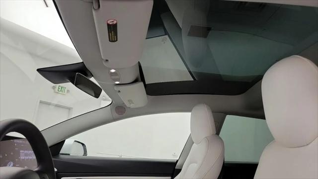 2021 Tesla Model 3 Standard Range Plus Rear-Wheel Drive