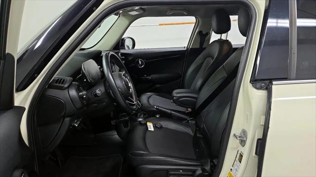 2021 MINI Hardtop Cooper