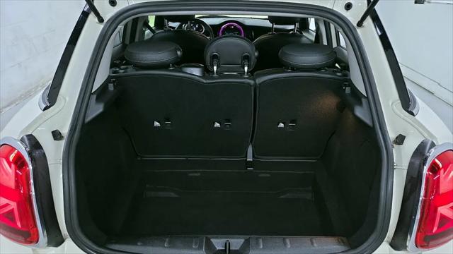 2021 MINI Hardtop Cooper