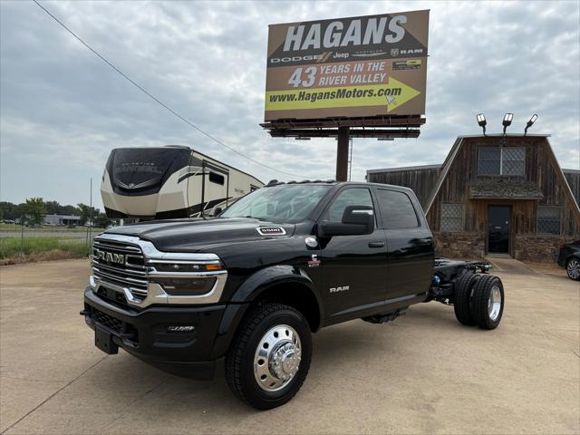 2026 RAM 5500 Chassis RAM 5500 BIG HORN CHASSIS CREW CAB 4X4 60 CA