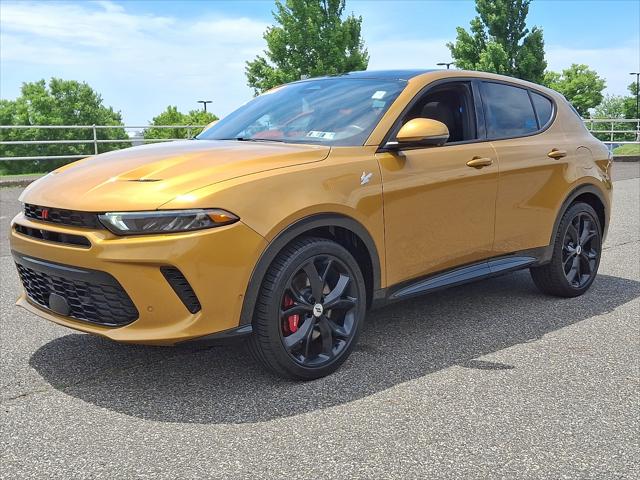 2024 Dodge Hornet R/T Plus EAWD 2024 Dodge Hornet R/T Plus EAWD