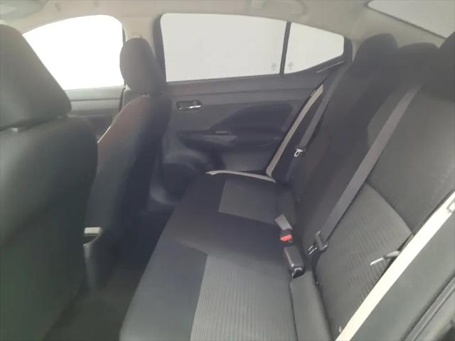 2021 Nissan Versa SV Xtronic CVT