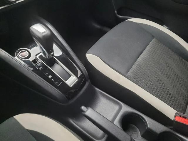 2021 Nissan Versa SV Xtronic CVT
