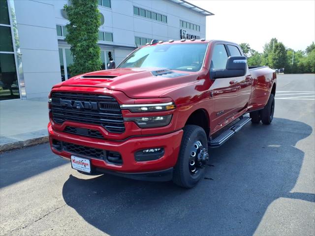 2026 RAM Ram 3500 RAM 3500 LARAMIE CREW CAB 4X4 8 BOX