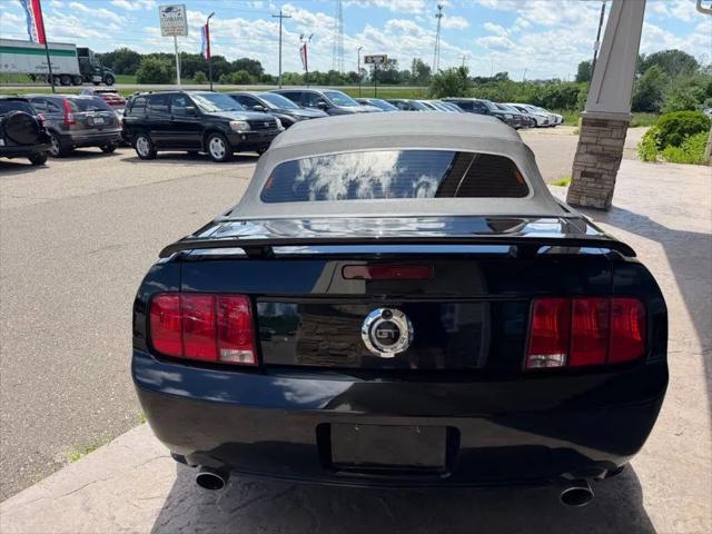 2008 Ford Mustang GT Deluxe