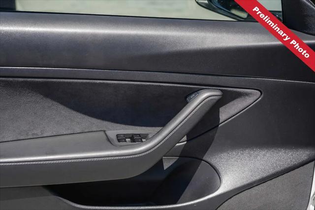 2021 Tesla Model 3 Standard Range Plus Rear-Wheel Drive