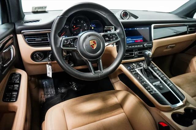 2021 Porsche Macan Macan