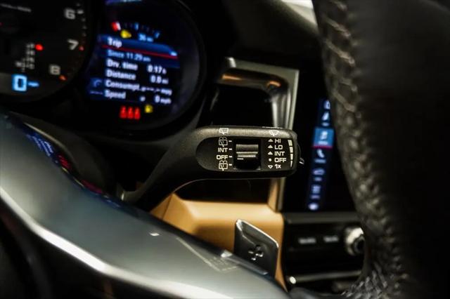 2021 Porsche Macan Macan