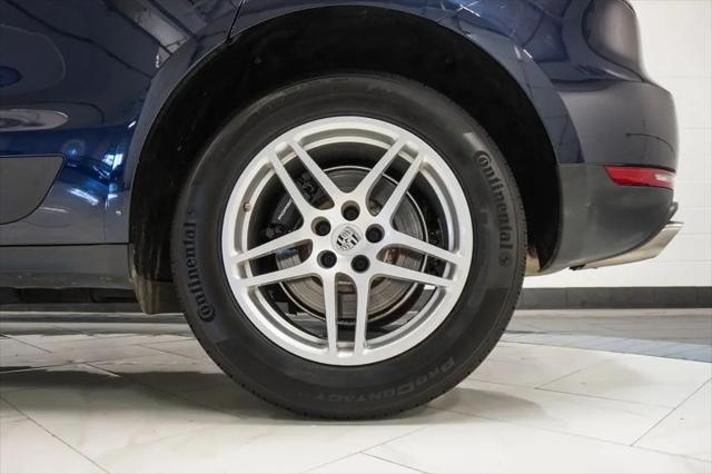 2021 Porsche Macan Macan