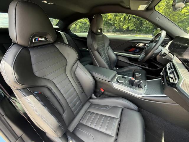 2023 BMW M2 Standard