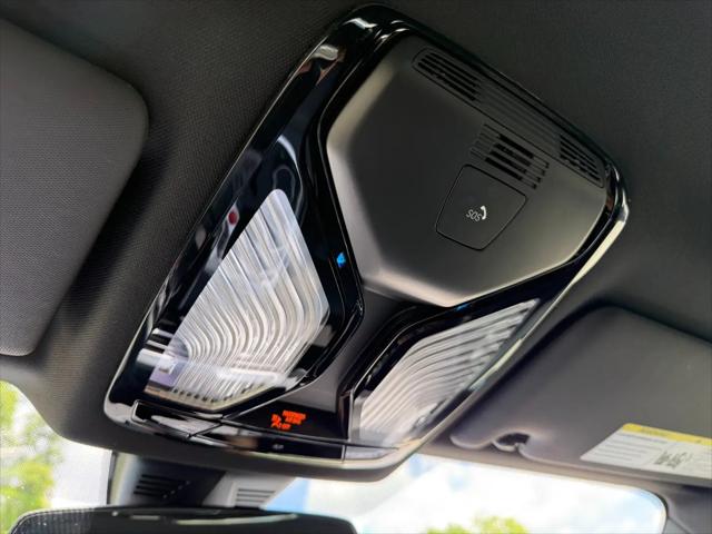 2023 BMW M2 Standard