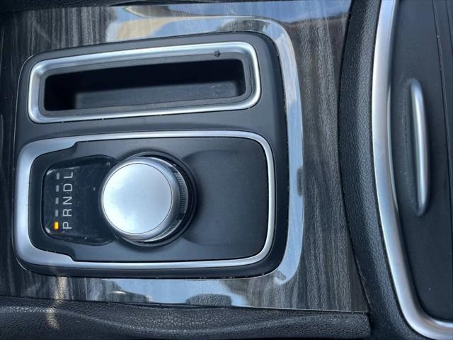 2017 Chrysler 300 Limited