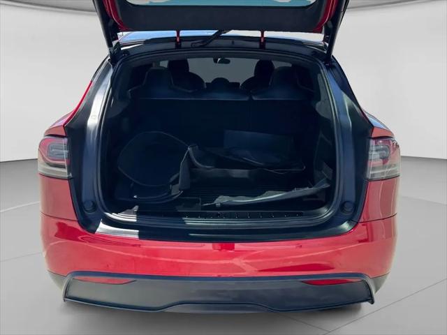 2023 Tesla Model X Standard Range
