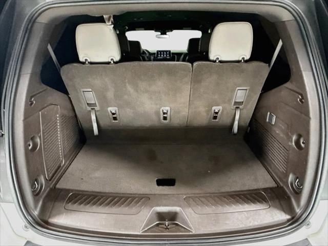 2021 GMC Yukon 2WD SLT