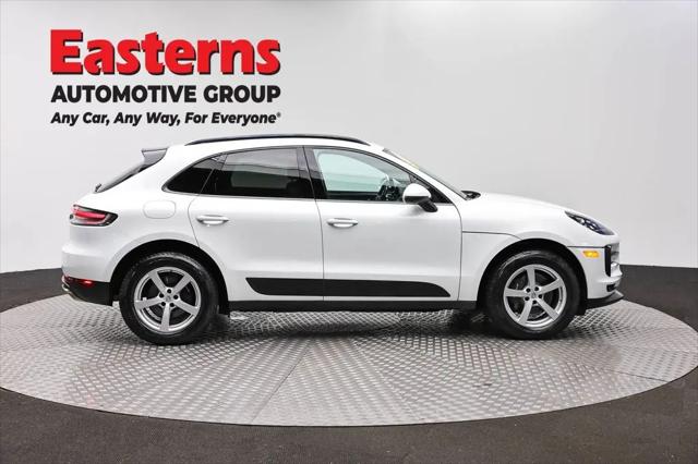 2021 Porsche Macan Macan
