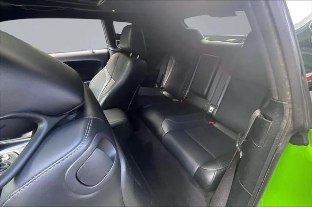 2017 Dodge Challenger SXT Plus