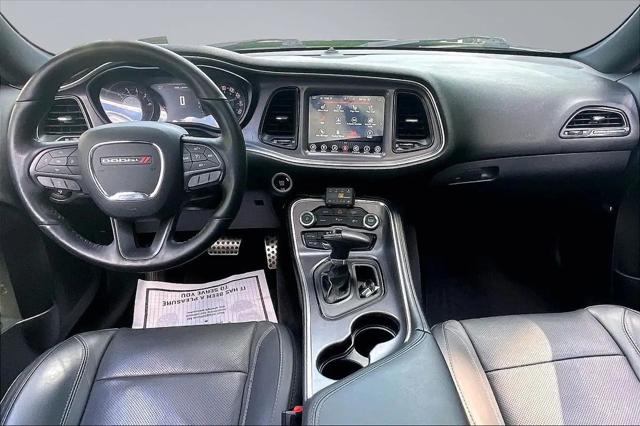 2017 Dodge Challenger SXT Plus