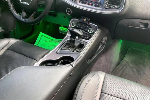 2017 Dodge Challenger SXT Plus