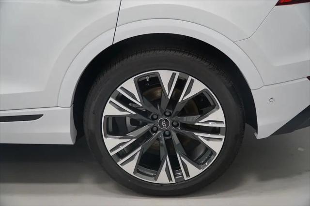 2026 Audi Q8 Premium Plus 55 TFSI quattro Tiptronic