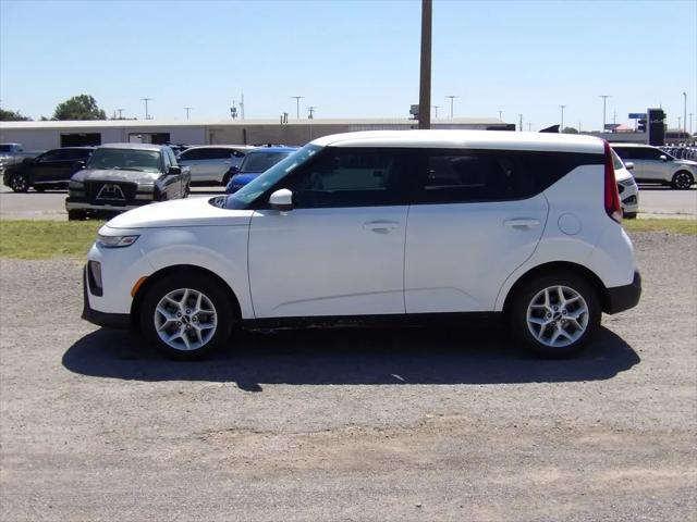 2022 Kia Soul LX for sale in Lawton, OK
