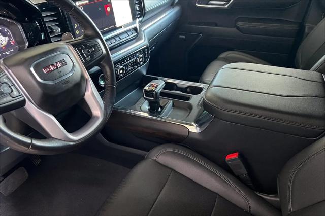 2023 GMC Sierra 1500 4WD Crew Cab Short Box SLT