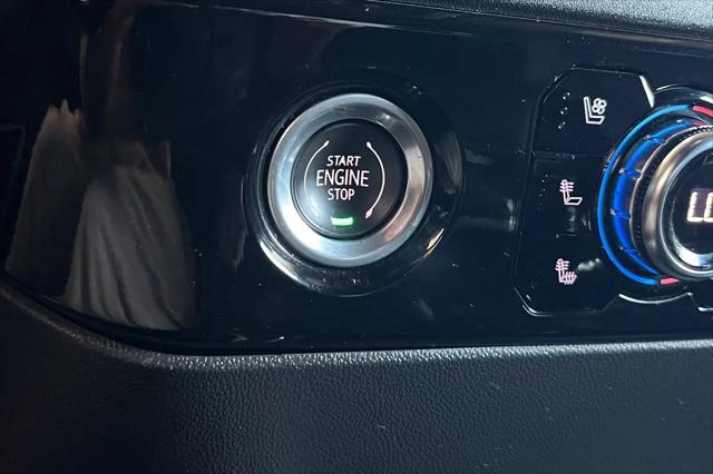 2023 GMC Sierra 1500 4WD Crew Cab Short Box SLT