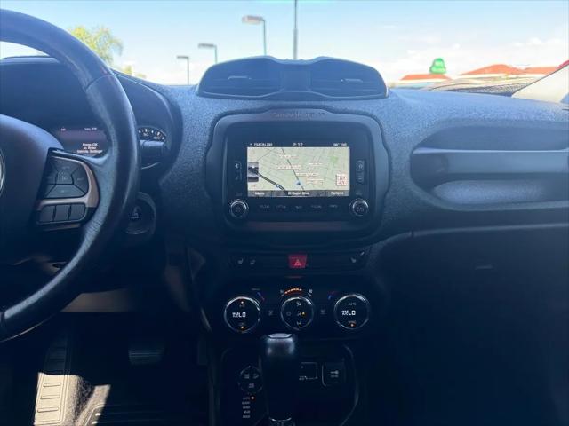 2017 Jeep Renegade Deserthawk 4x4