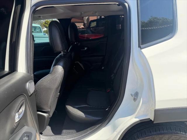 2017 Jeep Renegade Deserthawk 4x4