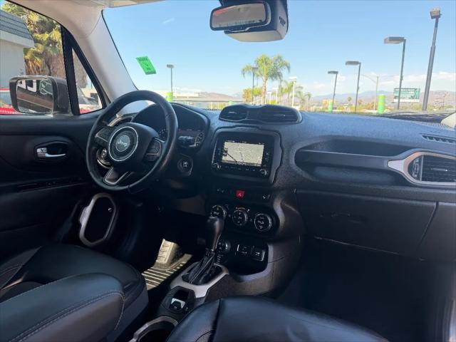 2017 Jeep Renegade Deserthawk 4x4