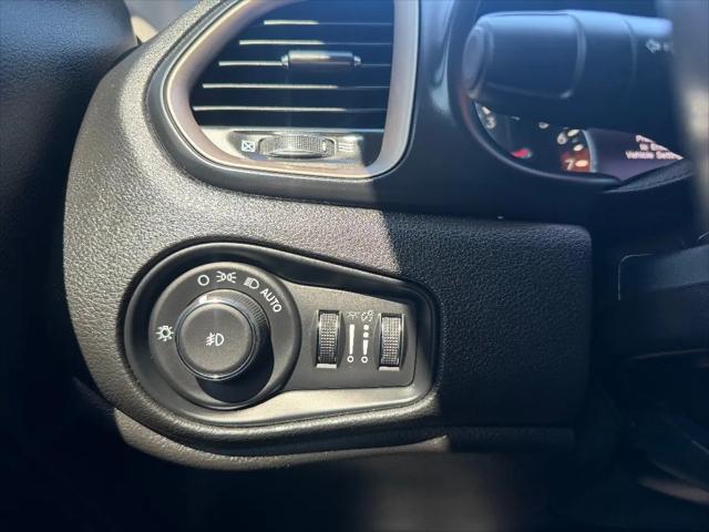2017 Jeep Renegade Deserthawk 4x4