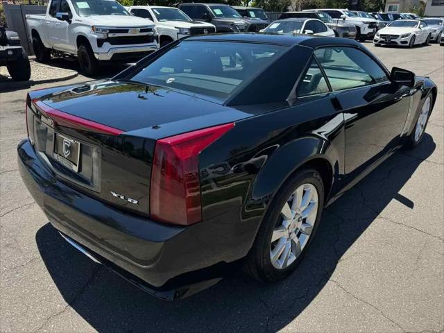 2009 Cadillac XLR Standard