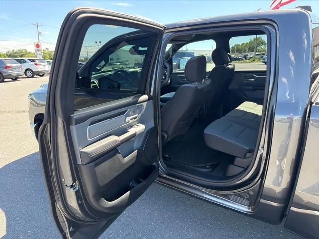 2023 Ram 1500 Big Horn Crew Cab 4x4 57 Box