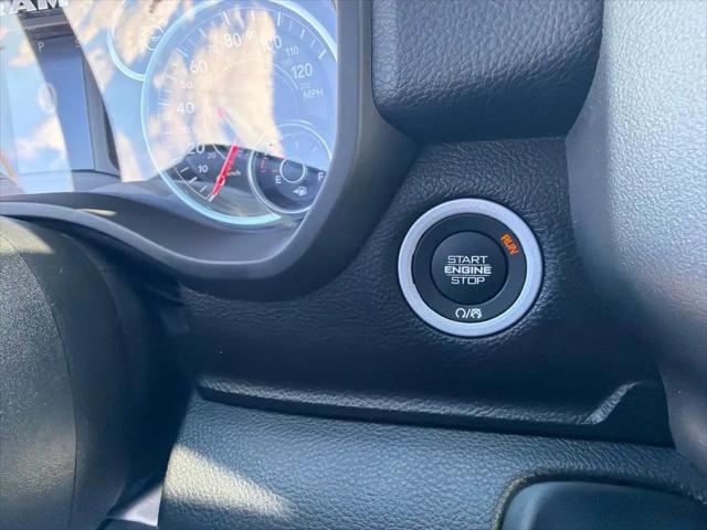 2023 Ram 1500 Big Horn Crew Cab 4x4 57 Box