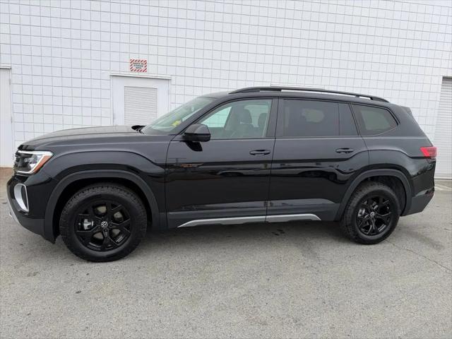 2026 Volkswagen Atlas Peak Edition