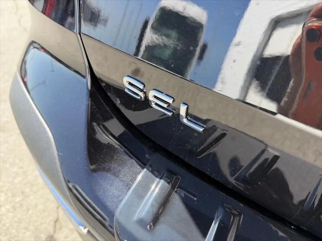 2026 Volkswagen Taos SEL