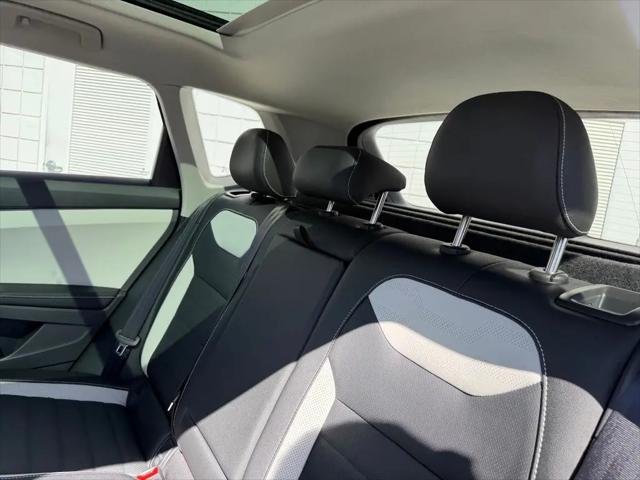 2026 Volkswagen Taos SEL