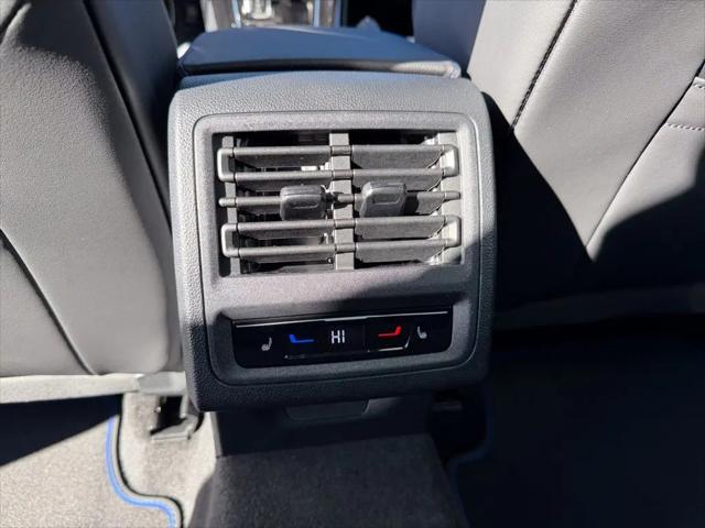 2026 Volkswagen Golf R Base
