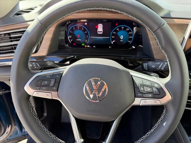 2026 Volkswagen Atlas SE with Technology