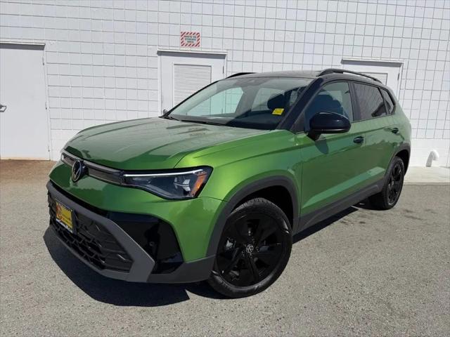 2026 Volkswagen Taos SE Black for sale in Salinas, CA