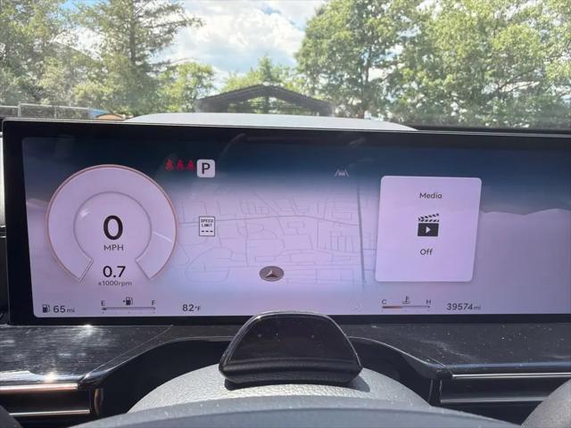 2025 Genesis GV80 2.5T Standard AWD