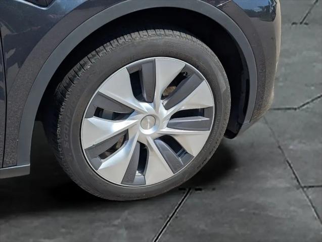 2024 Tesla Model Y Long Range Dual Motor All-Wheel Drive